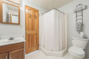 Rumor 39o - Upgraded Townhome With Woodsy Views 3 Bedroom Townhouse