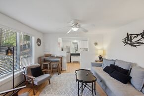 Sleeping Bear Cozy Corner End Unit 1 Bedroom Townhouse