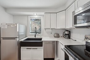 Sleeping Bear Cozy Corner End Unit 1 Bedroom Townhouse