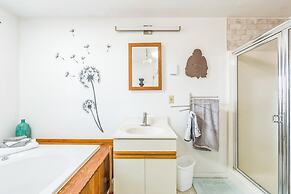 Sleeping Bear Cozy Corner End Unit 1 Bedroom Townhouse