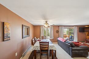 Hawkeye 21e - Spacious Townhome For Families 2 Bedroom Townhouse