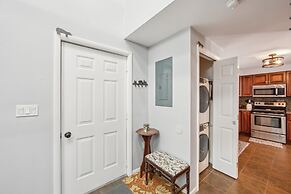 Hullabaloo 23e - Upgrade End Unit With Mountain Views 2 Bedroom Townho