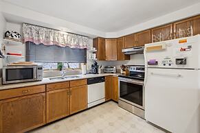 Chatiemac 42F - Quiet & Cozy 3-Bedroom Retreat 3 Townhouse