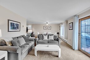 Santanoni 60h - Renovated Townhome With Privacy 2 Bedroom Townhouse