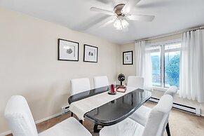 Santanoni 60h - Renovated Townhome With Privacy 2 Bedroom Townhouse