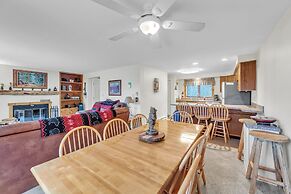 Pine Knot 62h - Retreat With Private Play Area 3 Bedroom Townhouse