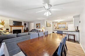 Tannery 64h - Family Retreat With Modern Comforts 3 Bedroom Townhouse