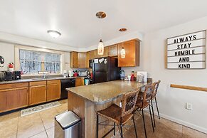 Twister 68i - Mountain Retreat With Stunning Views 3 Bedroom Townhouse