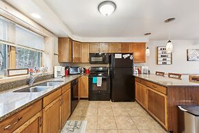 Twister 68i - Mountain Retreat With Stunning Views 3 Bedroom Townhouse