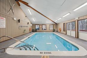 Peaceful Valley 72i - A Cozy Mountain Retreat 2 Bedroom Townhouse