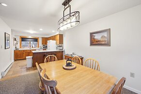 Tahawus 74i - A Cozy Adirondack Retreat 2 Bedroom Townhouse