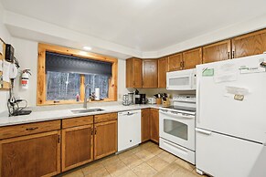 Tahawus 74i - A Cozy Adirondack Retreat 2 Bedroom Townhouse