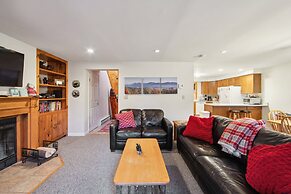 Tahawus 74i - A Cozy Adirondack Retreat 2 Bedroom Townhouse