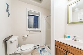 Hudson 76i - A Stylish Mountain Retreat 2 Bedroom Townhouse