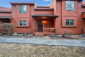 Hudson 76i - A Stylish Mountain Retreat 2 Bedroom Townhouse