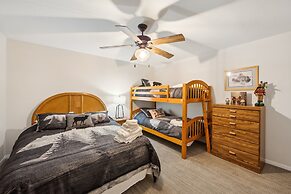 Hudson 76i - A Stylish Mountain Retreat 2 Bedroom Townhouse