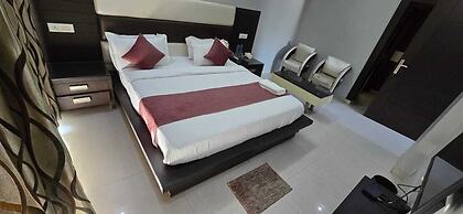 Royal Inn