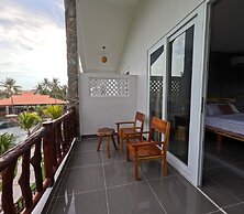 CHARM HON ROM VILLAS by SAZI