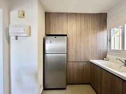 93 KAP - Stay Almyra House