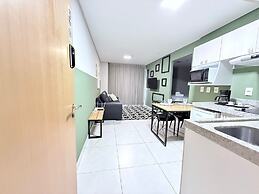 iFlat Brookfield Towers BT3004