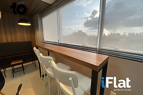 iFlat Brookfield Towers BT3004