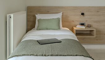Jaax Apartment Airport by Airstay