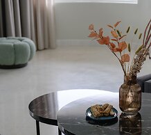 Jaax Apartment Airport by Airstay
