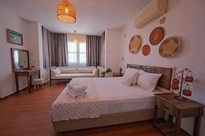 Mor Salkım Konağı