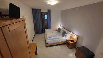 Villa Josefine Fron Lake - Adults Only
