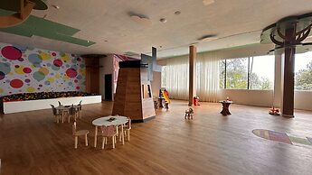 GRAN PARADISO RESORT