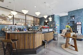 Sentral West Midtown At Star Metals