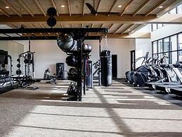 Sentral West Midtown At Star Metals