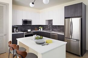 Sentral West Midtown At Star Metals