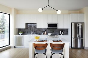 Sentral West Midtown At Star Metals