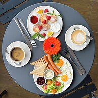 ORBI CITY RightApart Hotel