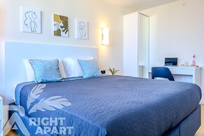 ORBI CITY RightApart Hotel