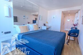 ORBI CITY RightApart Hotel