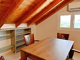 Bella Vista Junior in Kamena Vourla