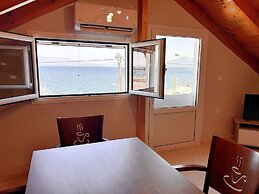 Bella Vista Junior in Kamena Vourla