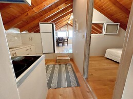 Bella Vista Junior in Kamena Vourla