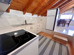 Bella Vista Junior in Kamena Vourla