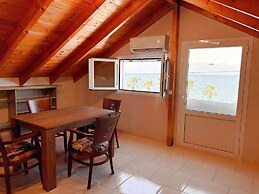 Bella Vista Junior in Kamena Vourla