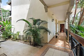 Surfside Place 5