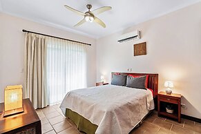Surfside Towers 205