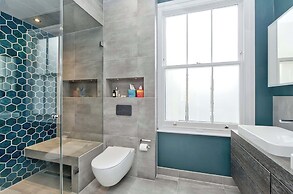 Elegant 4 Bedroom London Home W/garden - Clapham