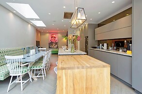 Elegant 4 Bedroom London Home W/garden - Clapham