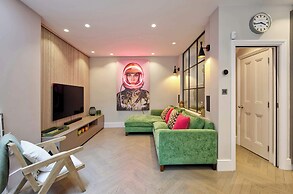 Elegant 4 Bedroom London Home W/garden - Clapham