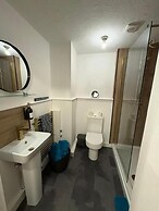 2 Bed-sleeps 3-parking-town Centre