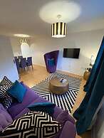 2 Bed-sleeps 3-parking-town Centre