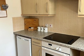 2 Bed-sleeps 3-parking-town Centre